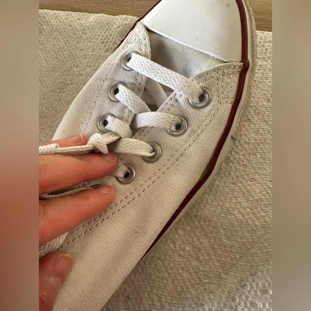 Converse sneakers - Picture 8 of 14